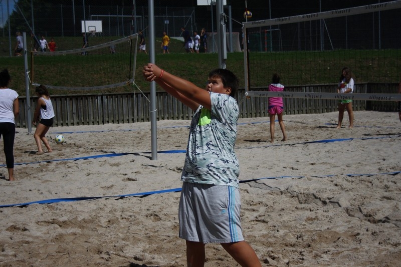 Village Camps International Summer Camp Leysin, Switzerland 2026-08-15 https://www.villagecamps.com/journals_admin/images/706-23-volley (19).jpg